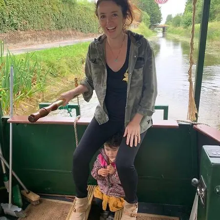 Botel Maud Gonne Boat Blueway Barges Monasterevin